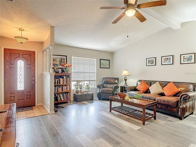 2091 OLDHAM AVENUE, Deltona, FL 32725