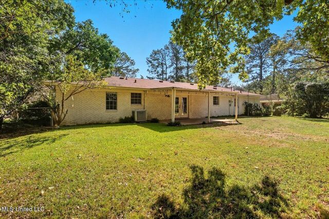 703 Franklin Drive, Clinton, MS 39056