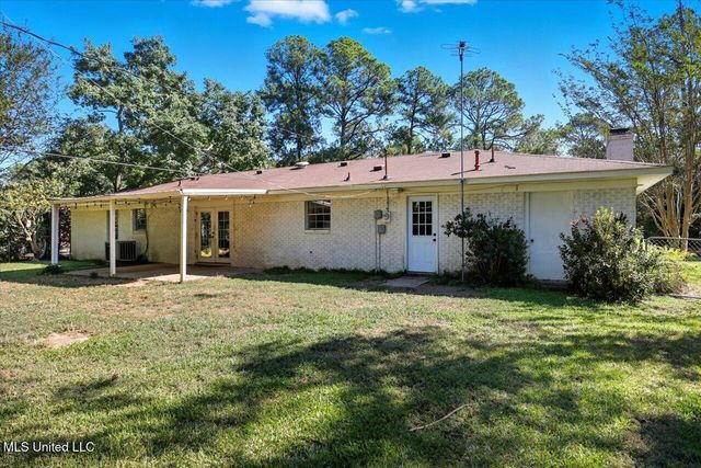 703 Franklin Drive, Clinton, MS 39056
