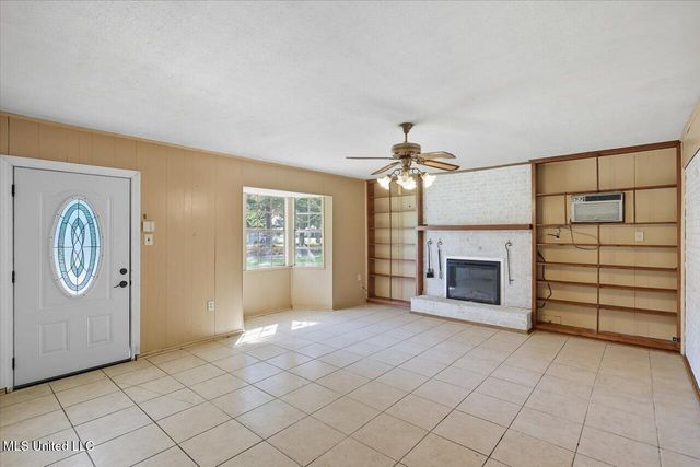 703 Franklin Drive, Clinton, MS 39056