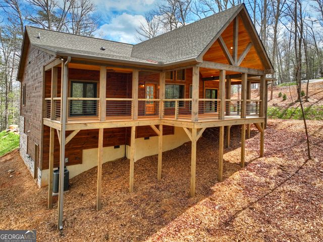 223 Bent Wood Lane, Blue Ridge, GA 30513