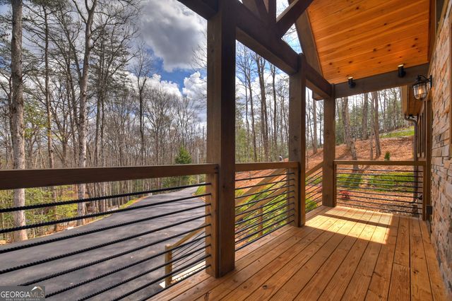 223 Bent Wood Lane, Blue Ridge, GA 30513