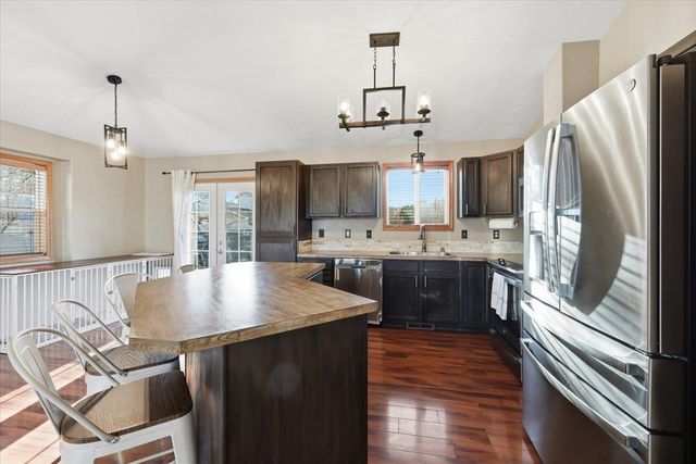 23014 E Valleyway Ave, Liberty Lake, WA 99019