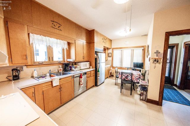 1031 Columbus Avenue, Sandusky, OH 44870