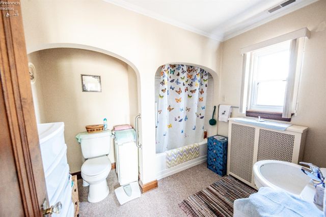 1031 Columbus Avenue, Sandusky, OH 44870