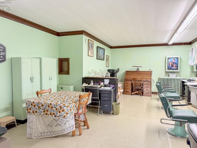 1031 Columbus Avenue, Sandusky, OH 44870