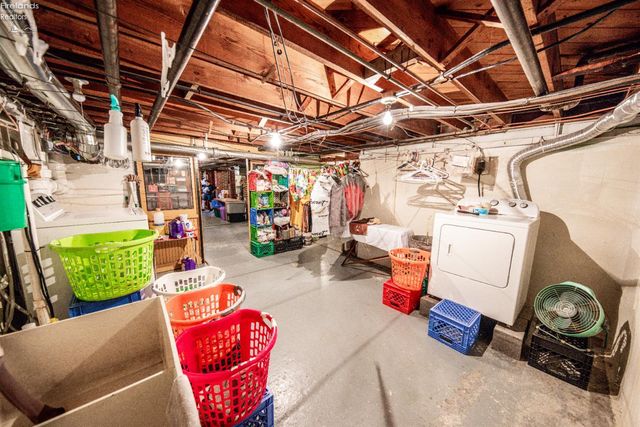 1031 Columbus Avenue, Sandusky, OH 44870