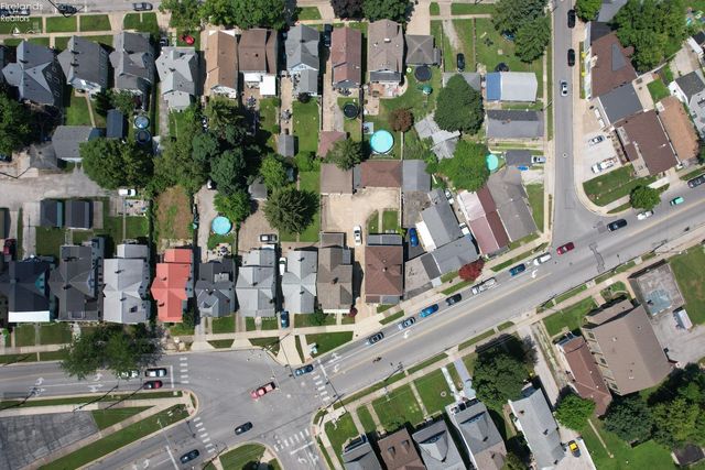 1031 Columbus Avenue, Sandusky, OH 44870