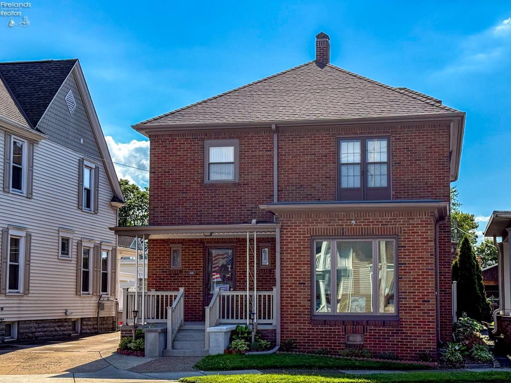 1031 Columbus Avenue, Sandusky, OH 44870