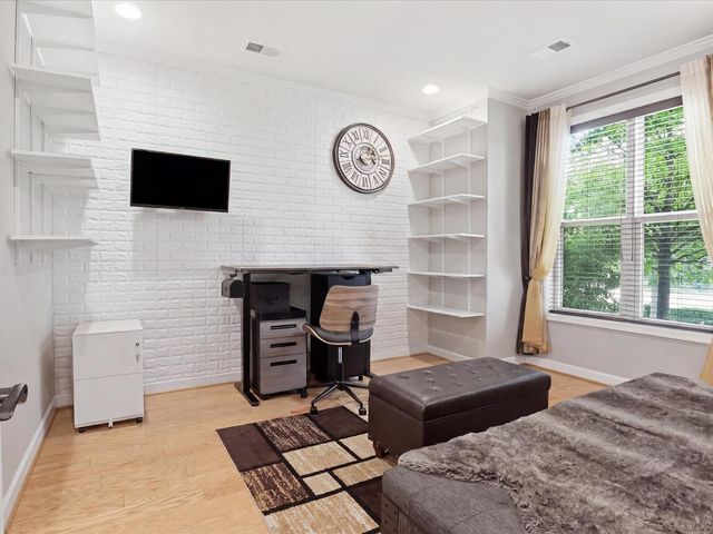 12331 YELLOW BUCKEYE WAY, Fairfax, VA 22030