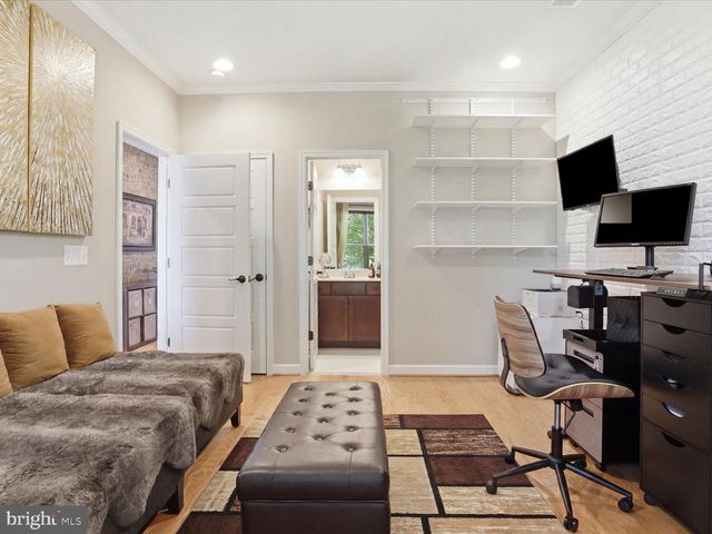 12331 YELLOW BUCKEYE WAY, Fairfax, VA 22030