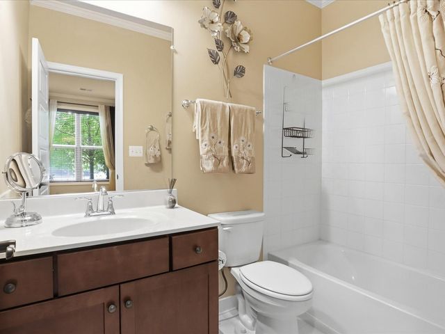 12331 YELLOW BUCKEYE WAY, Fairfax, VA 22030