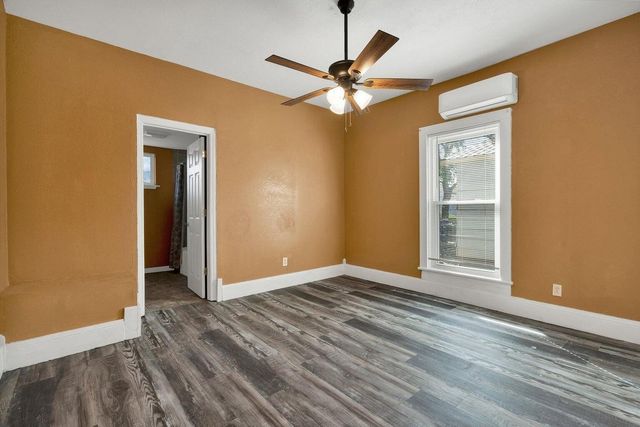 523 Ohio Avenue, Etowah, TN 37331