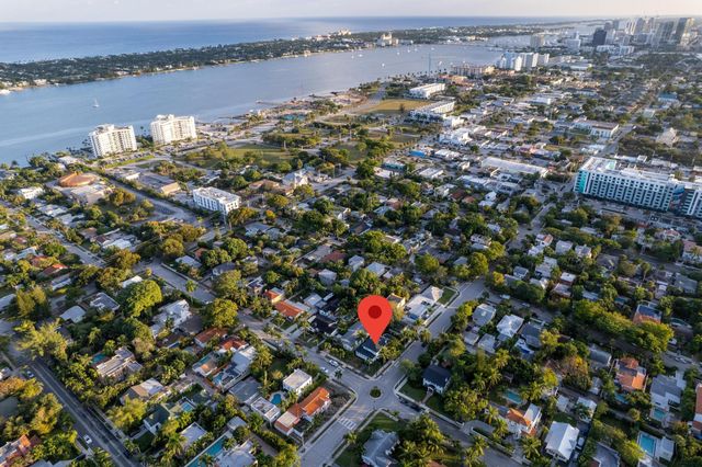 442 28th St Street, West Palm Beach, FL 33407