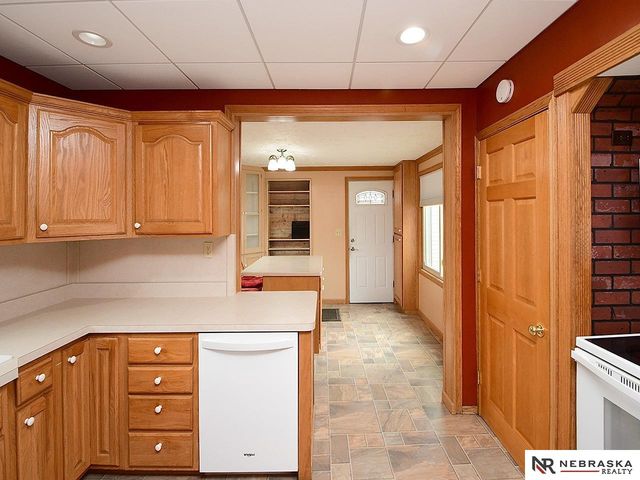 2242 N 56th Street, Lincoln, NE 68504