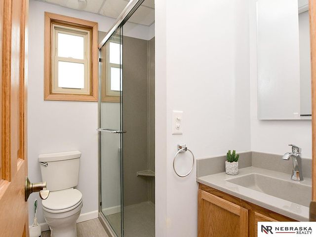 2242 N 56th Street, Lincoln, NE 68504