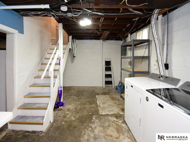 2242 N 56th Street, Lincoln, NE 68504