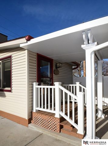 2242 N 56th Street, Lincoln, NE 68504