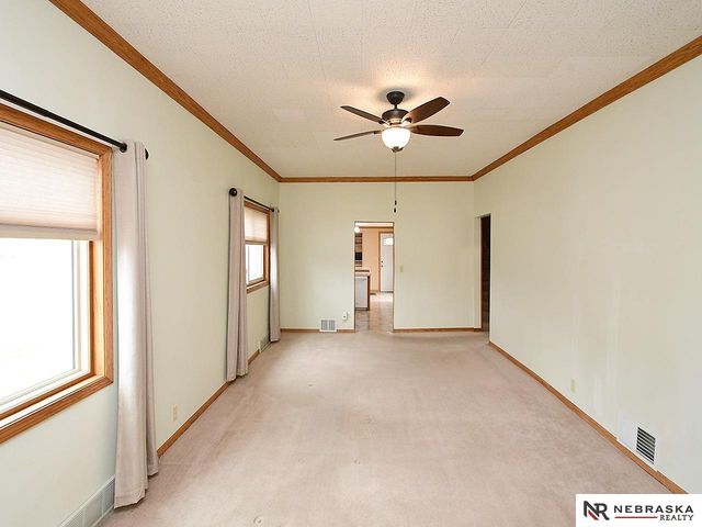 2242 N 56th Street, Lincoln, NE 68504