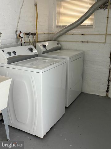 2807 PRESSTMAN ST, Baltimore, MD 21216