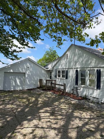 3101 N County Road 700 W Road, Muncie, IN 47304