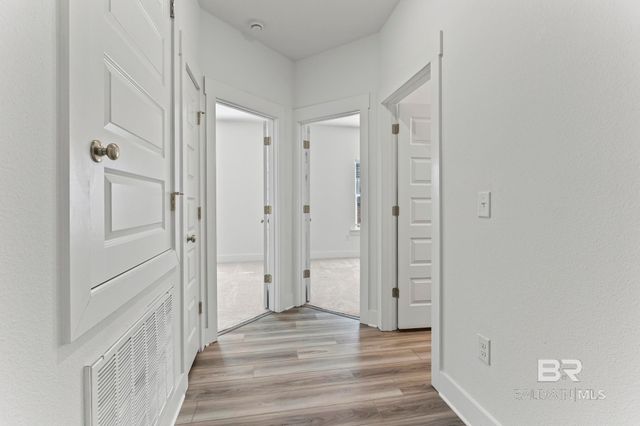 574 Golden Leaf Avenue, Fairhope, AL 36532