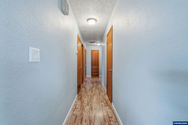 765 13th Av SE, Albany, OR 97322