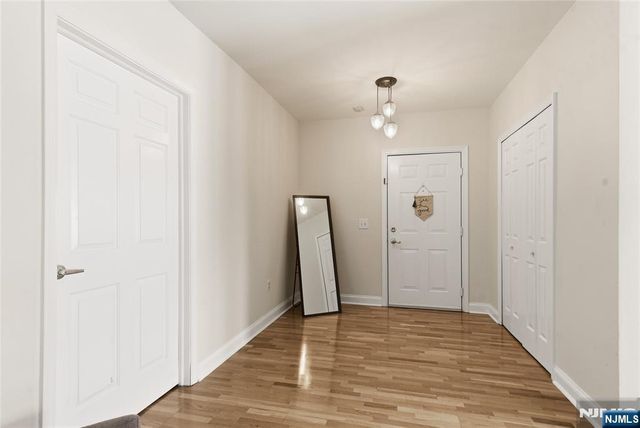 216 The Promenade, Edgewater, NJ 07020