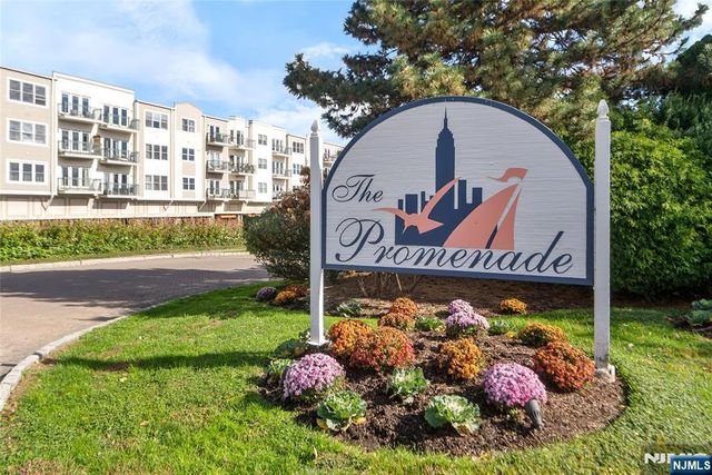 216 The Promenade, Edgewater, NJ 07020