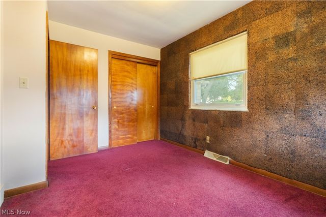 2263 Dewport Drive, Akron, OH 44312