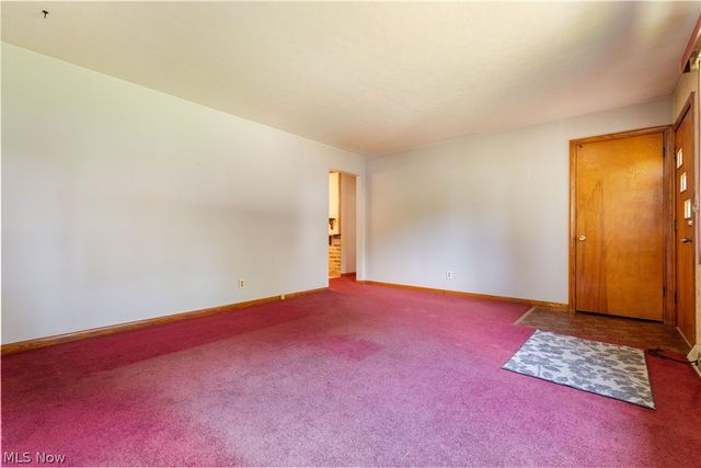 2263 Dewport Drive, Akron, OH 44312