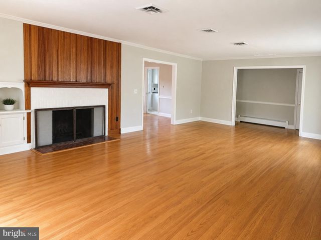 703 MCBRIETY CIR, Salisbury, MD 21801