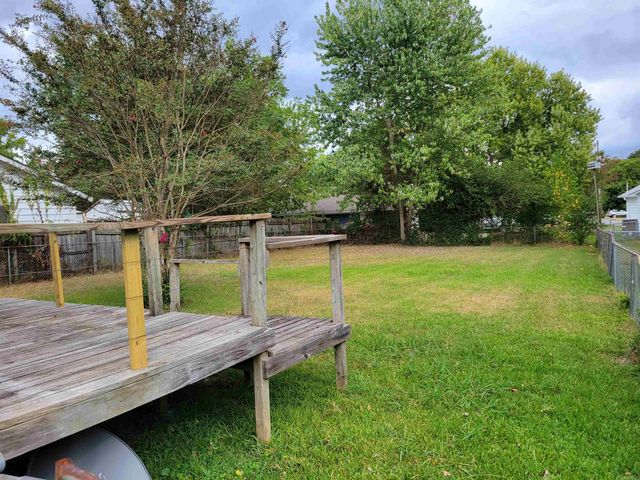 354 E Military Dr, North Little Rock, AR 72118