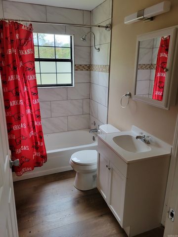 354 E Military Dr, North Little Rock, AR 72118