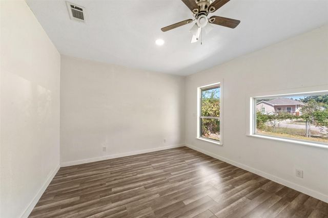 1920 Spence Street, Houston, TX 77093