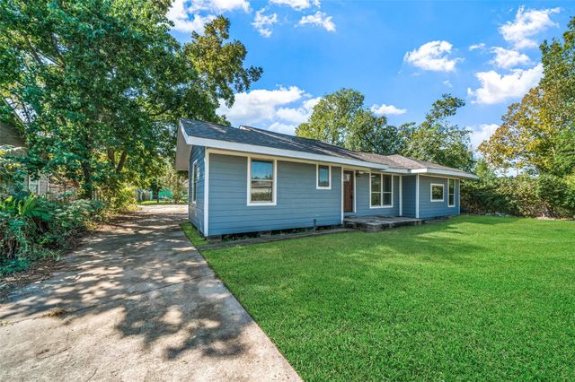 1920 Spence Street, Houston, TX 77093
