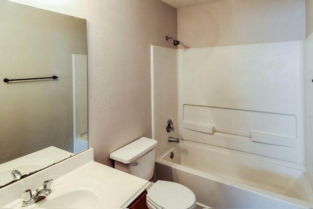 19419 Green Chase Lane, Houston, TX 77073