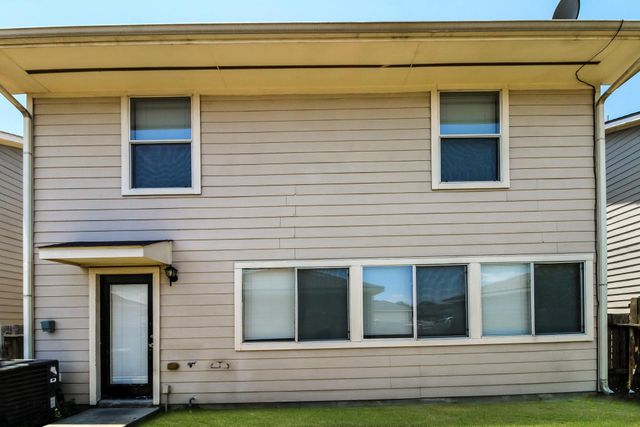 19419 Green Chase Lane, Houston, TX 77073