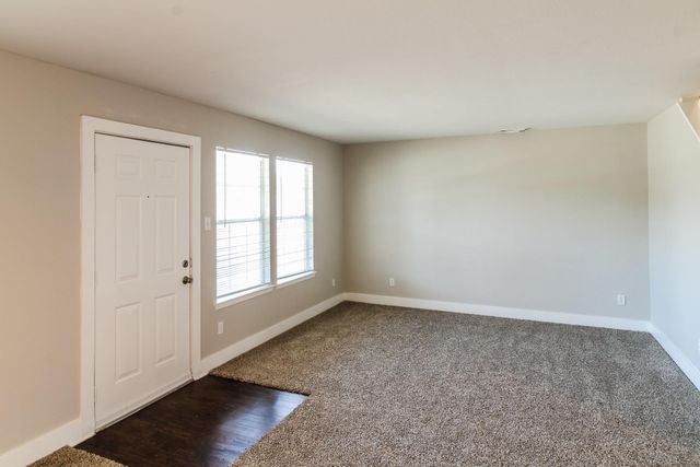 19419 Green Chase Lane, Houston, TX 77073