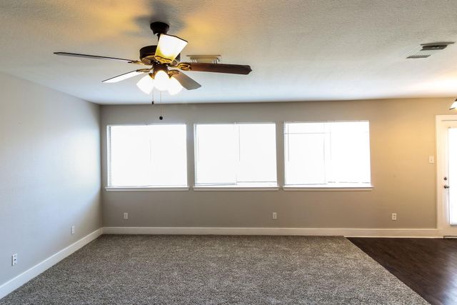 19419 Green Chase Lane, Houston, TX 77073