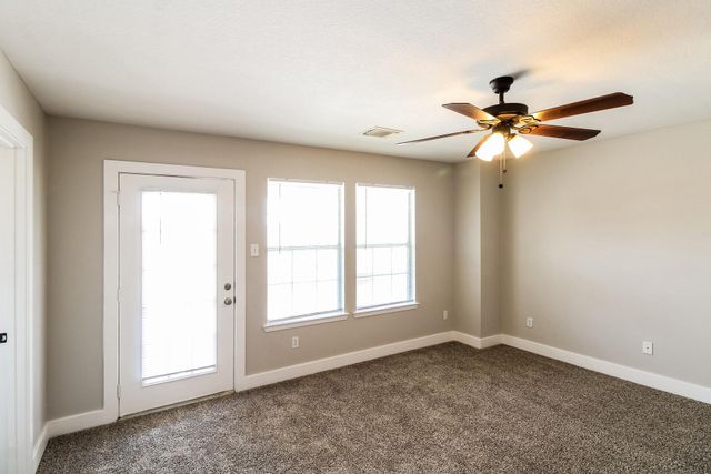 19419 Green Chase Lane, Houston, TX 77073