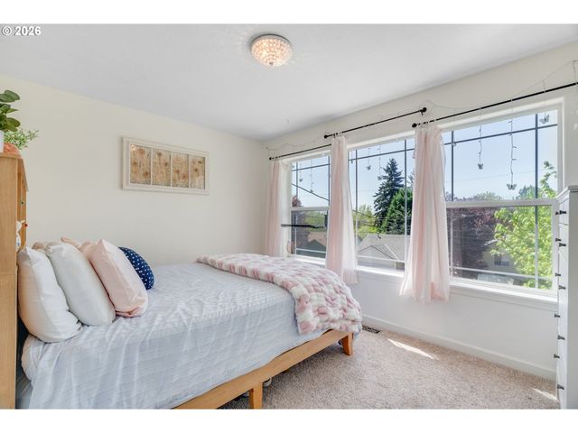 4819 Se REX Dr, Portland, OR 97206