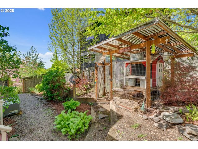 4819 Se REX Dr, Portland, OR 97206