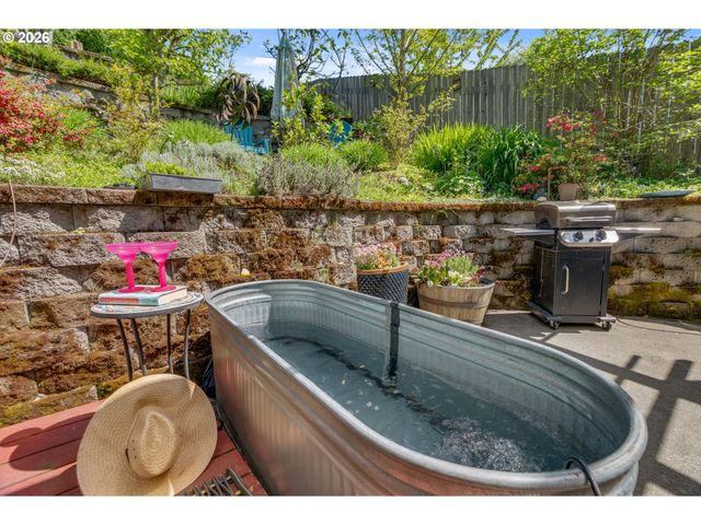 4819 Se REX Dr, Portland, OR 97206