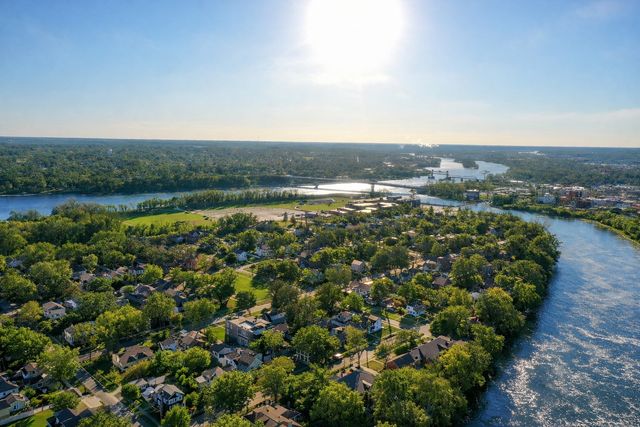 621 Chapel Street, Ottawa, IL 61350