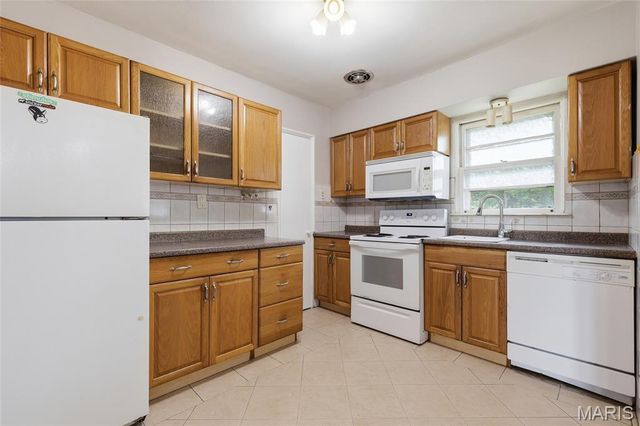9409 Reavis Barracks Road, St Louis, MO 63123