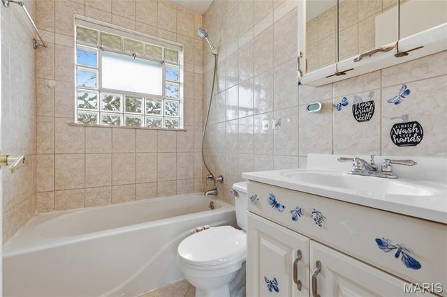 9409 Reavis Barracks Road, St Louis, MO 63123