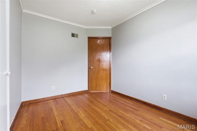 9409 Reavis Barracks Road, St Louis, MO 63123