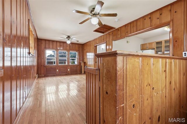 9409 Reavis Barracks Road, St Louis, MO 63123