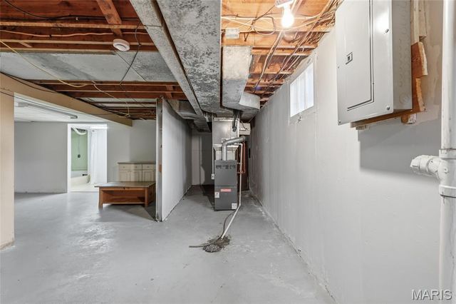 9409 Reavis Barracks Road, St Louis, MO 63123